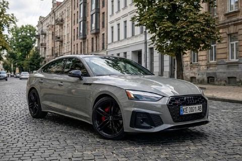 Audi S5