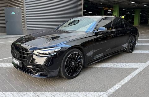 Mercedes-Benz S580e