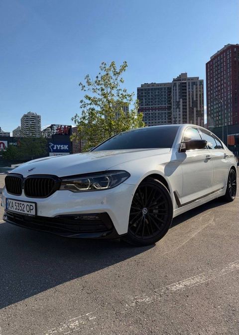 BMW 530i