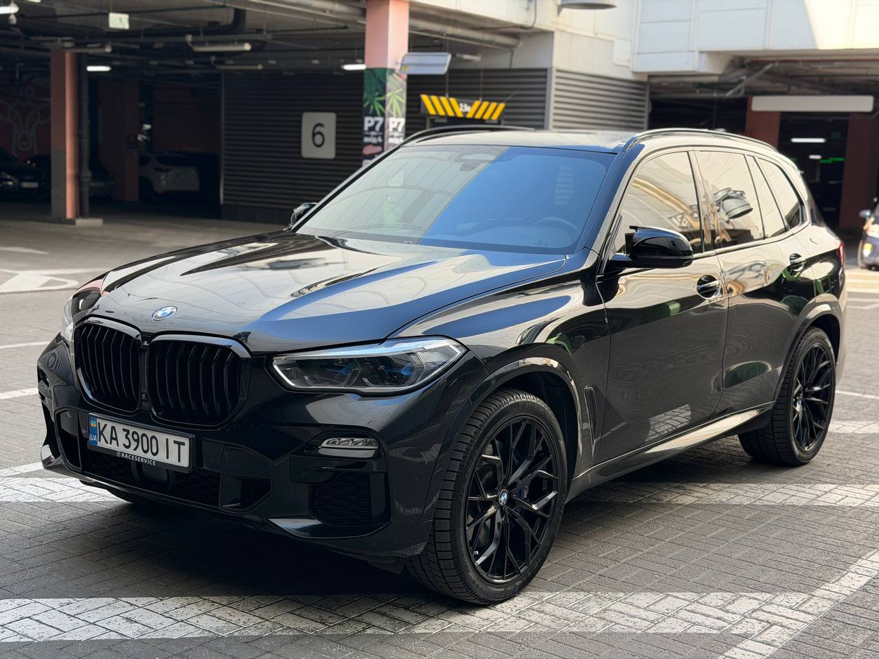 BMW X5 50i