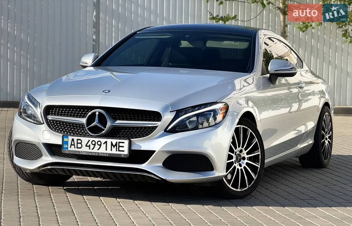 Mercedes-Benz C300 coupe — фото 1