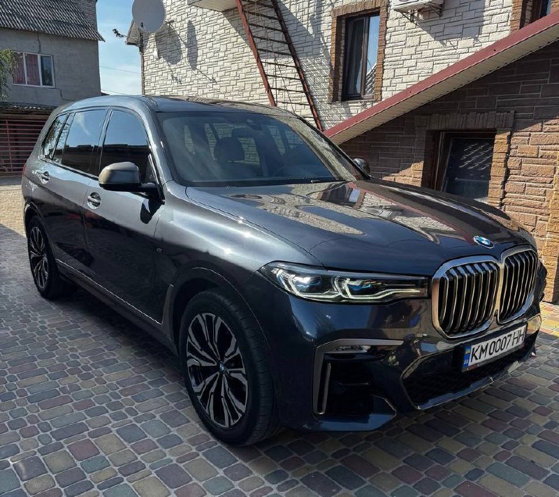 BMW X7 M50d