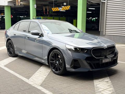 BMW I5 Long