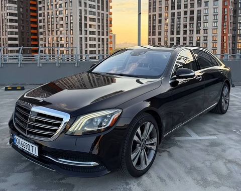 Mercedes-Benz S560L