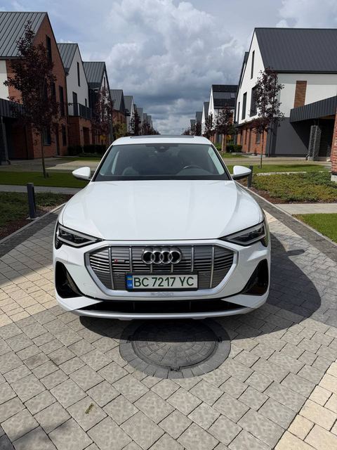 Audi e-tron Sportback