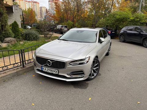 Volvo S90