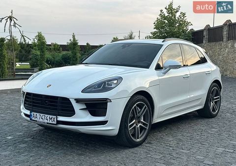 Porsche Macan Turbo
