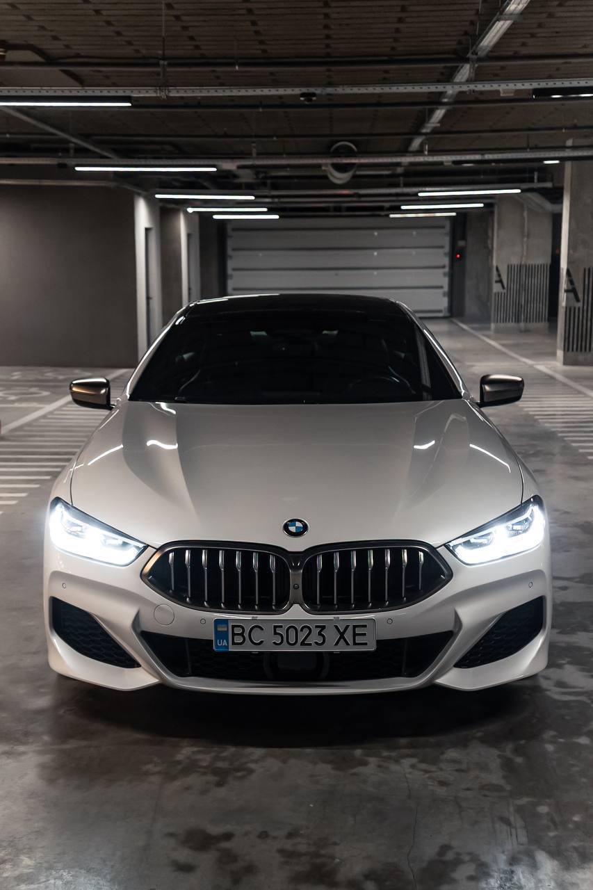 BMW M850i
