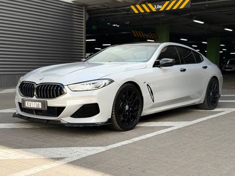 BMW 840i — фото 1