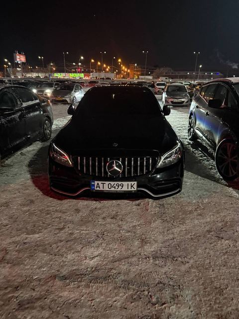 Mercedes-Benz C300