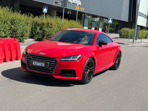 Audi TTS — фото 1
