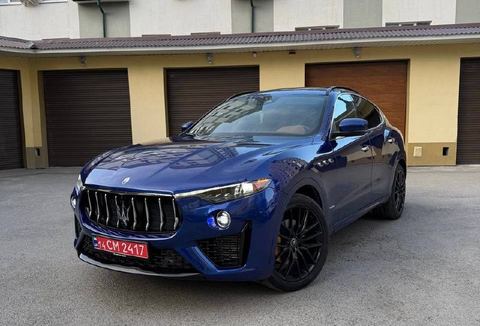 Maserati Levante — фото 1