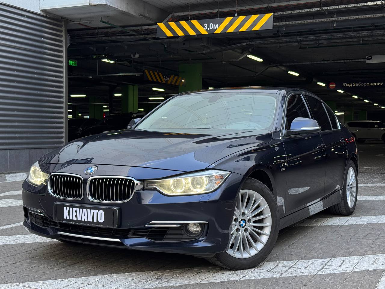 BMW 320I — фото 1
