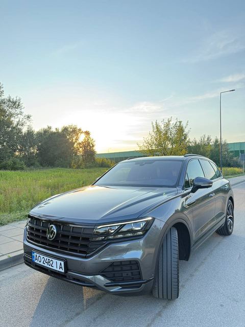 Volkswagen Touareg