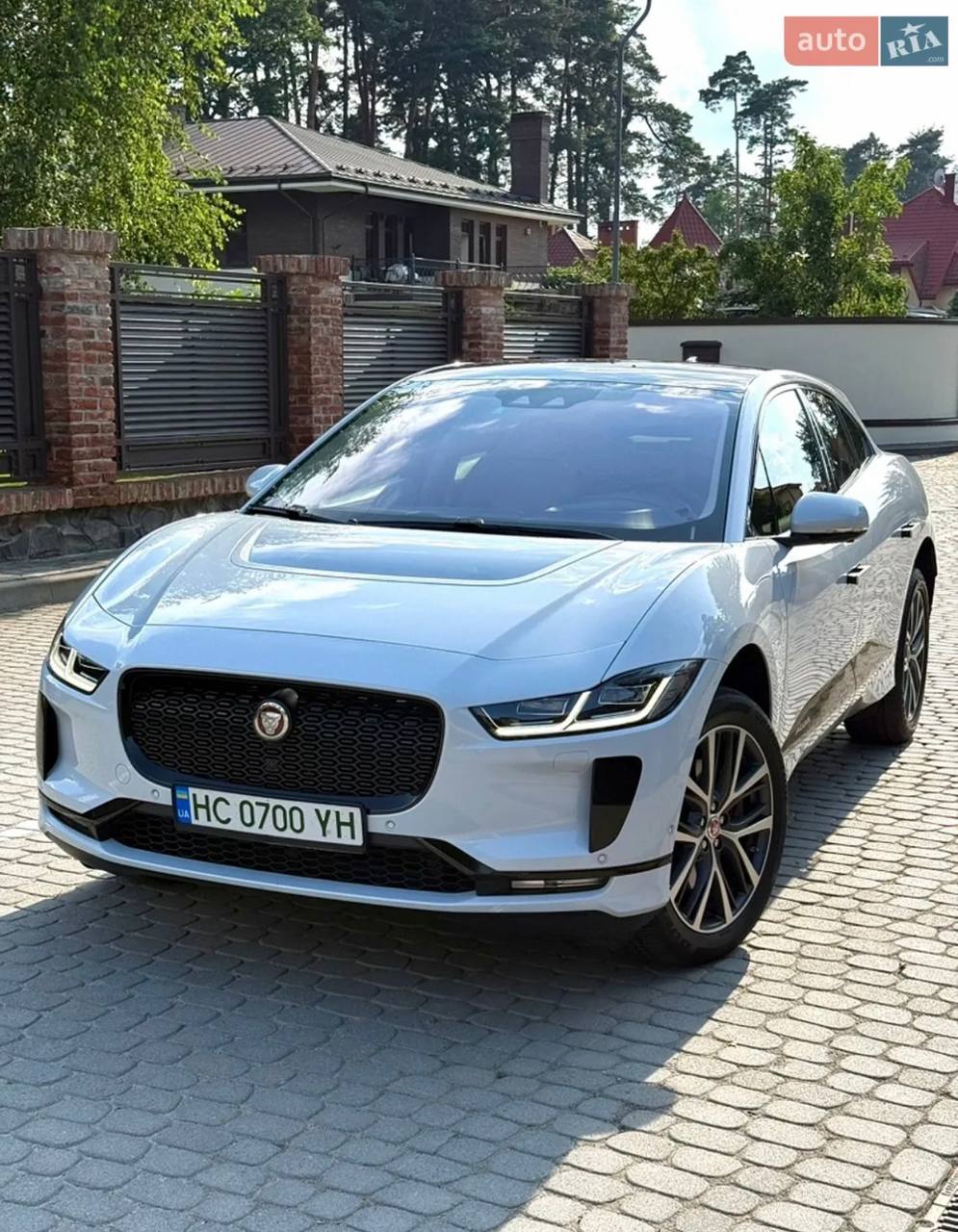 Jaguar I-PACE — фото 1