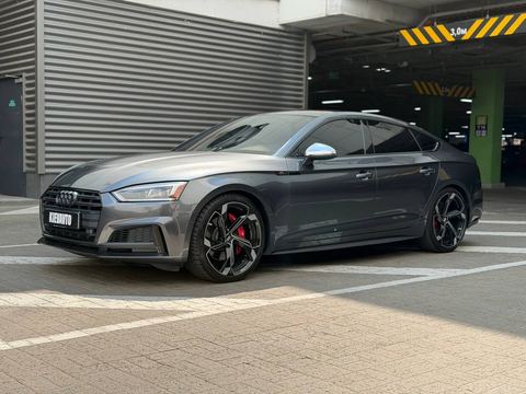 Audi S5