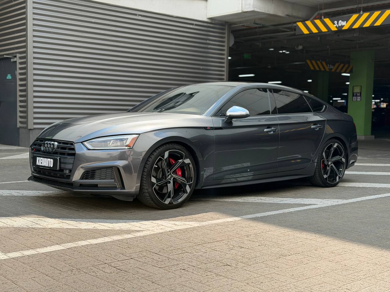 Audi S5 — фото 1
