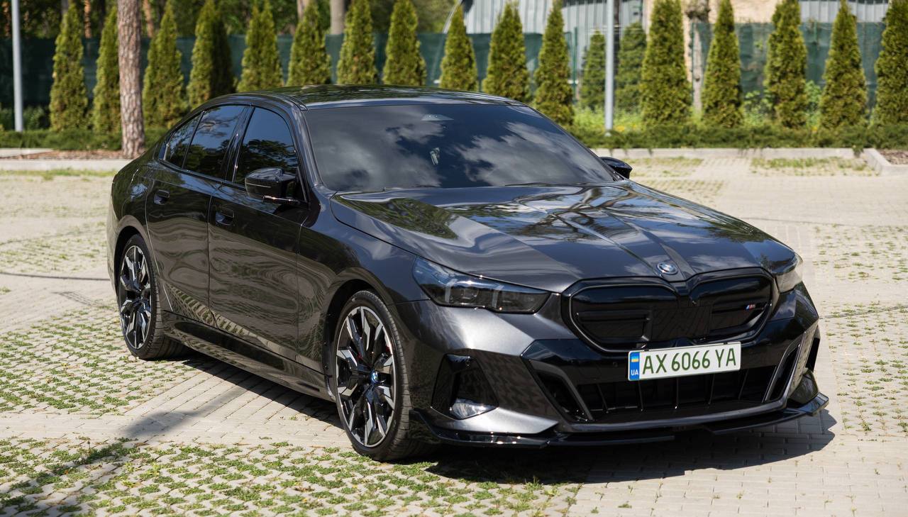 BMW I5 M60 Xdrive — фото 1