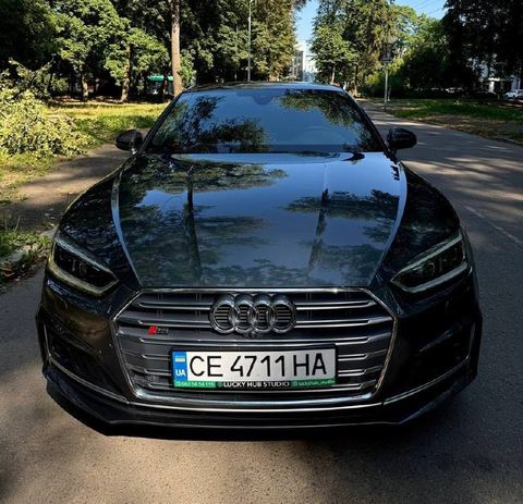 Audi S5