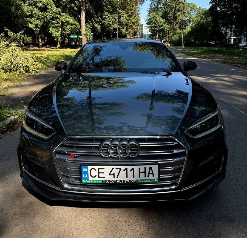Audi S5 — фото 1
