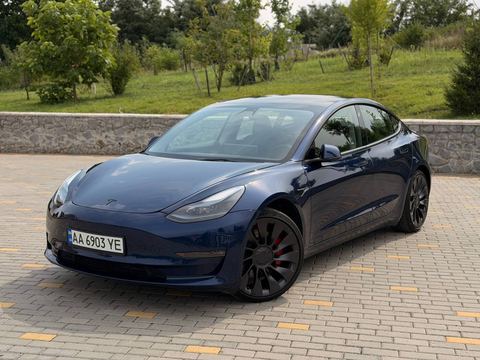 Tesla Model 3