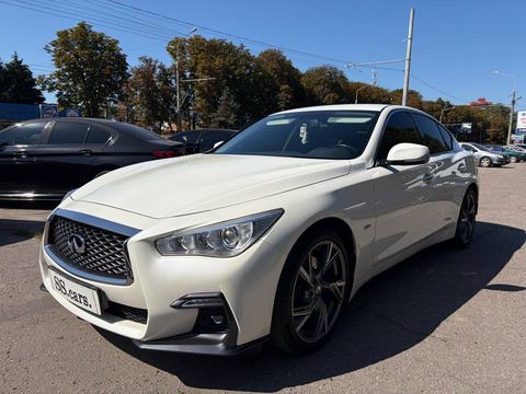 Infiniti Q50