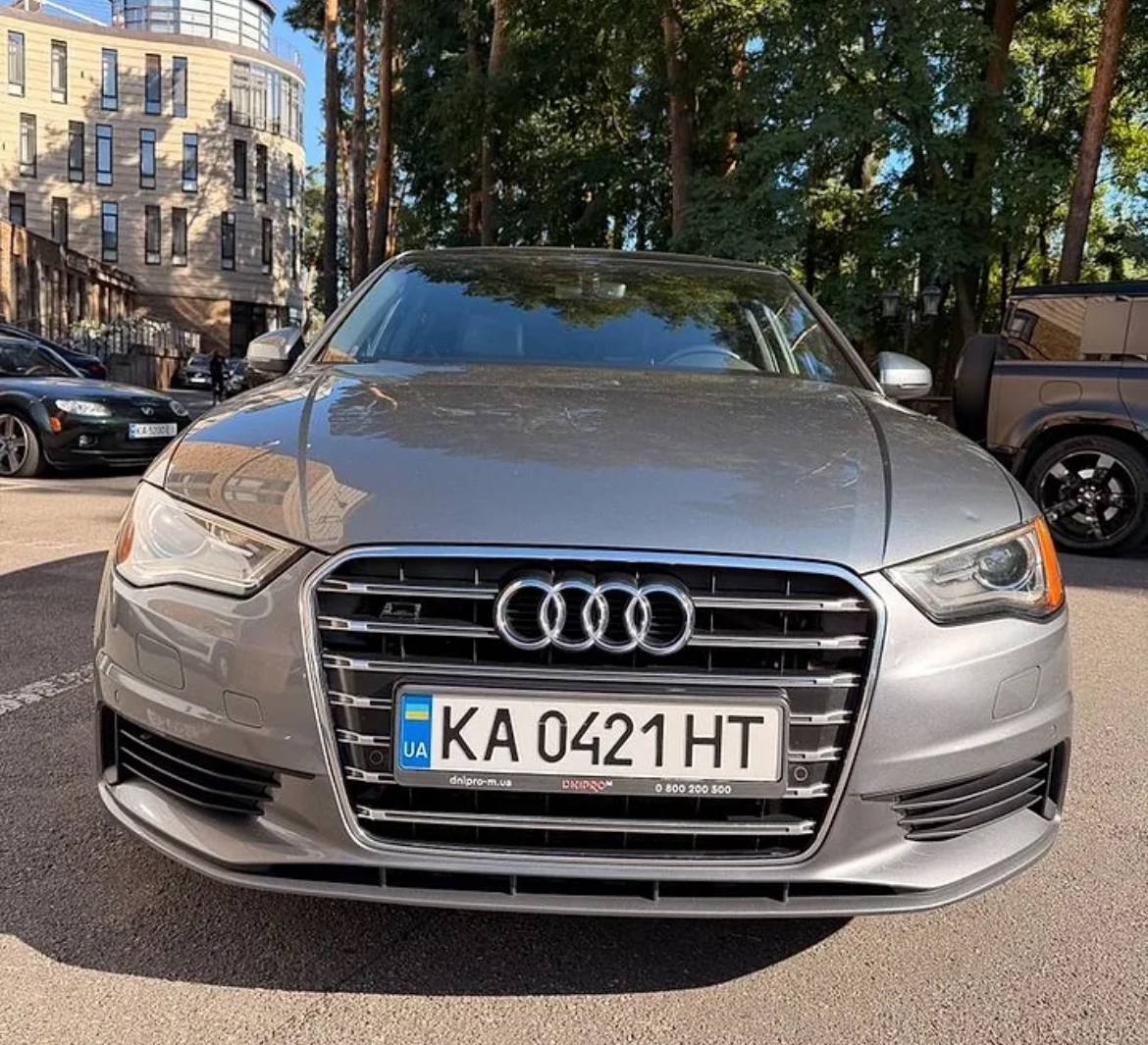 Audi A3 — фото 1