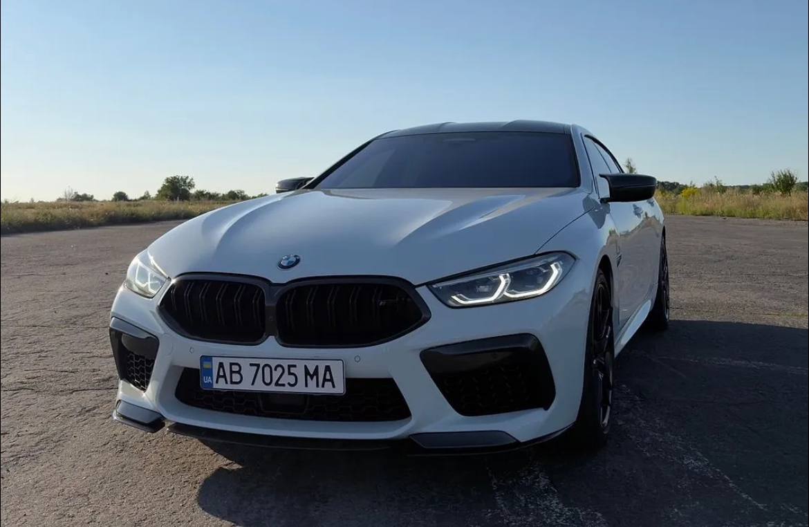BMW M8 — фото 1