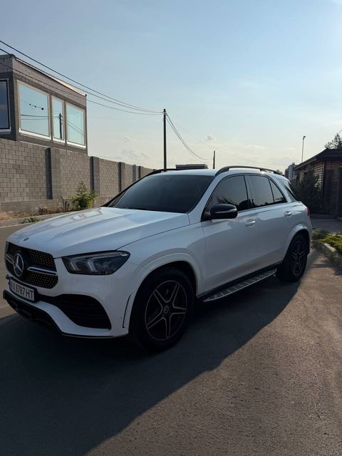Mercedes-Benz GLE 300d