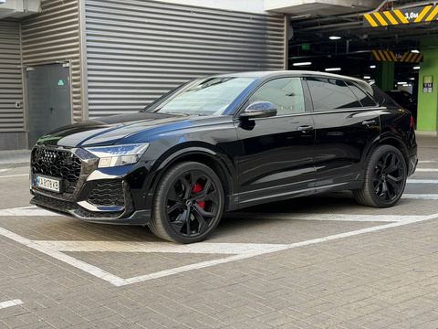 Audi RS Q8