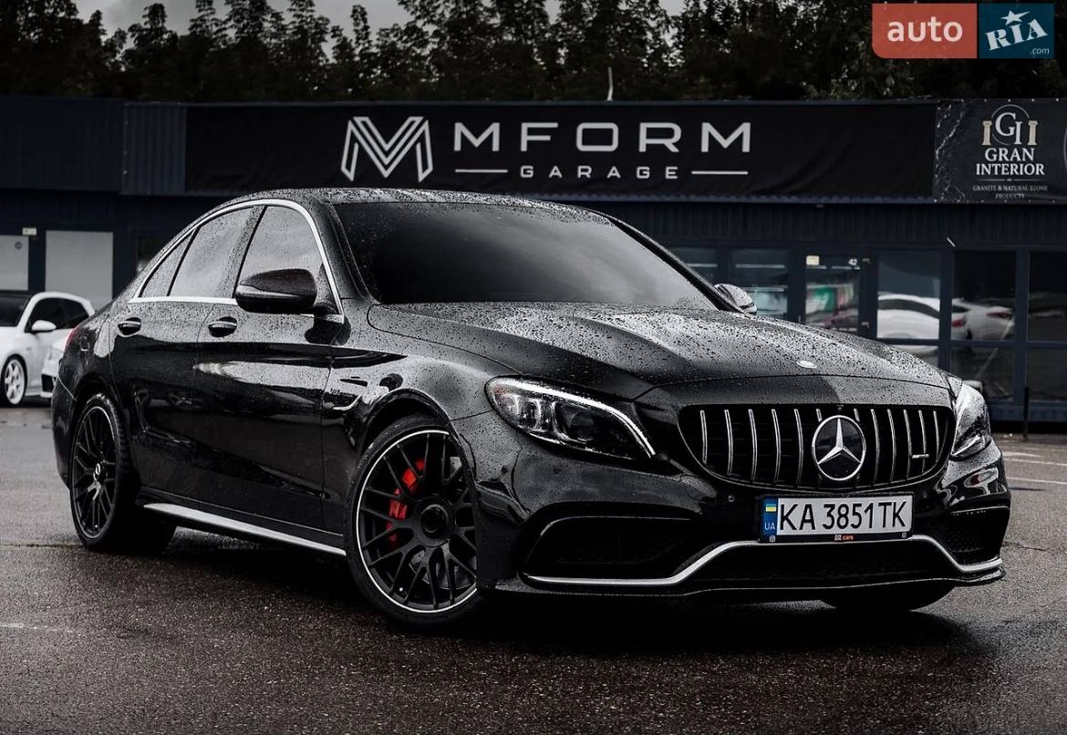 Mercedes-Benz C63 S AMG — фото 1