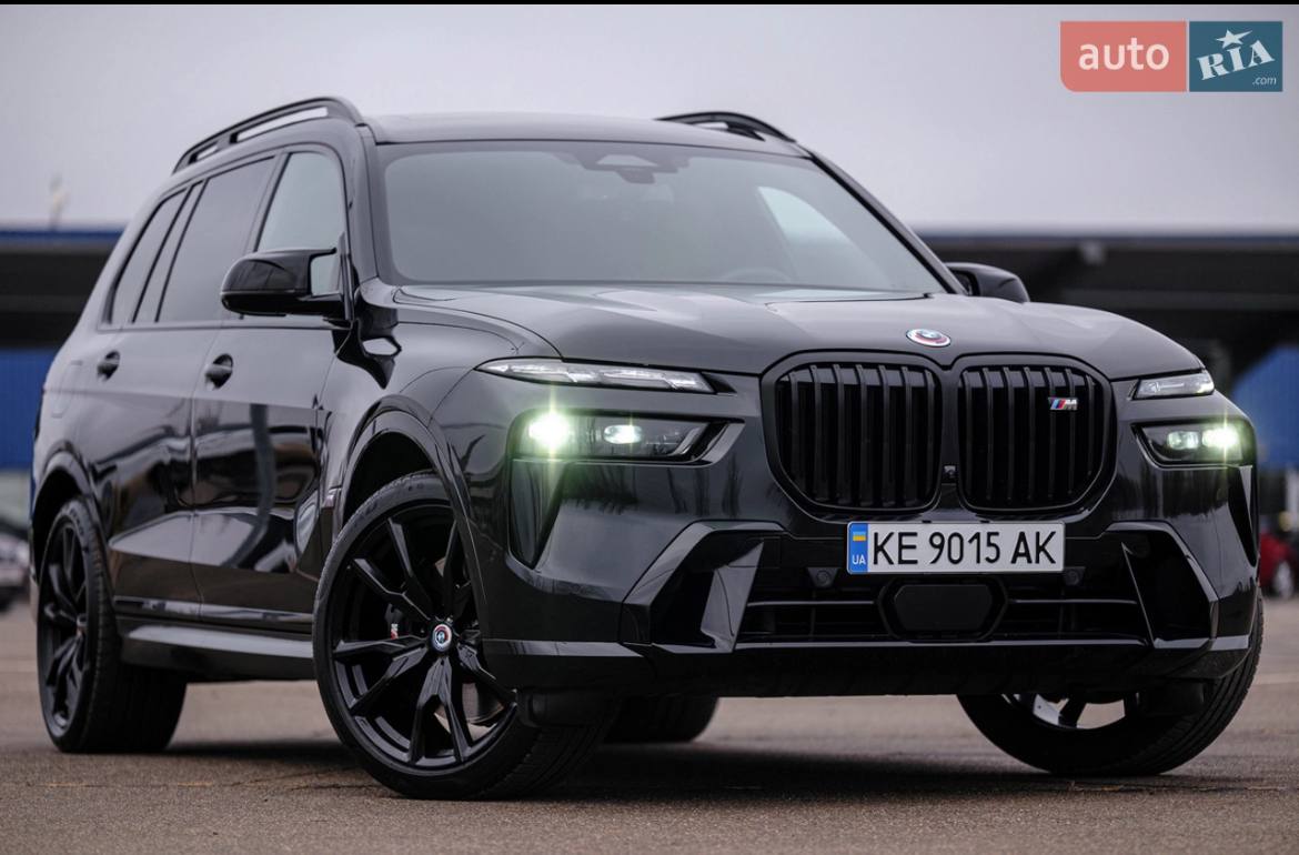 BMW X7 M60I Xdrive — фото 1