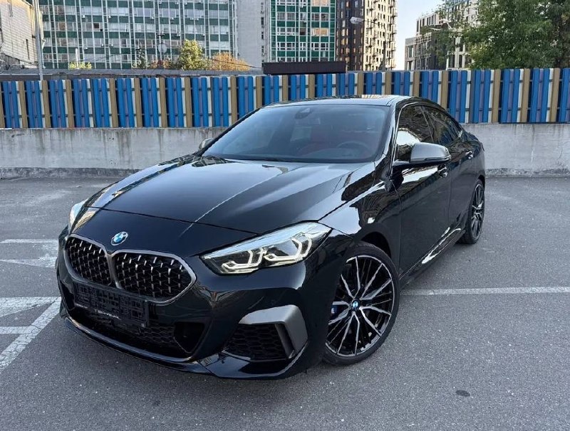 BMW M235i — фото 1