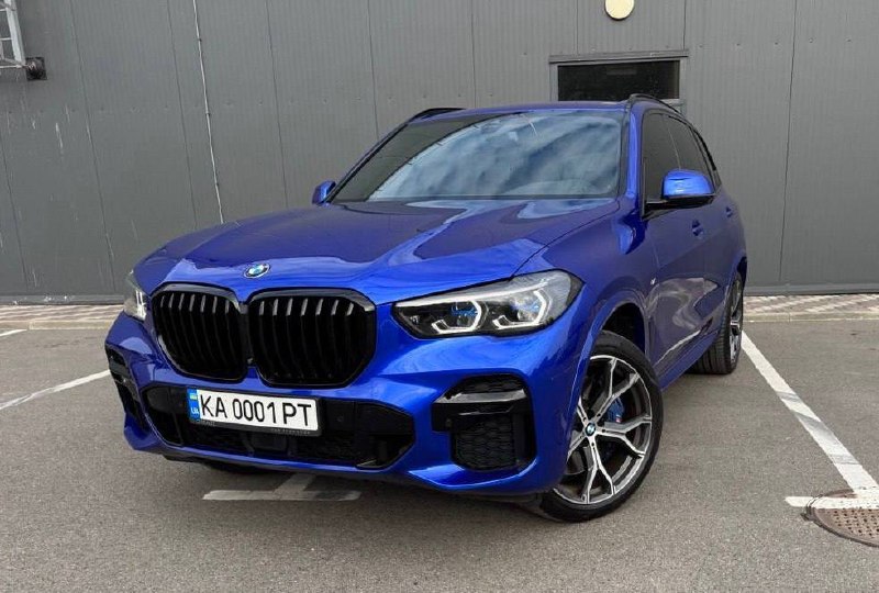 BMW X5 M50I — фото 1