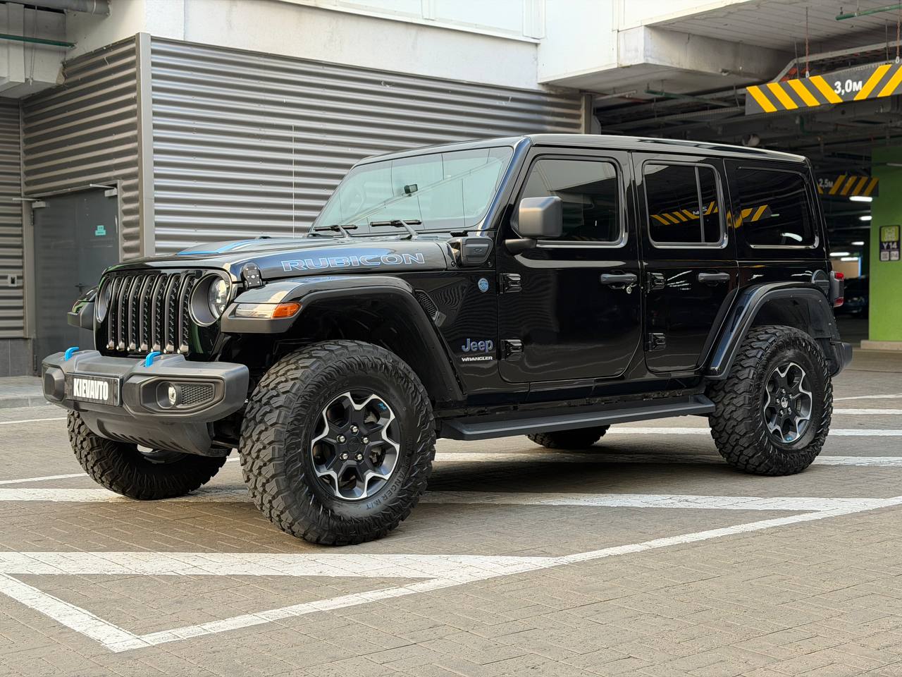 Jeep Wrangler — фото 1