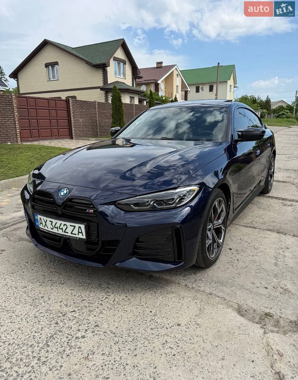 BMW i4 — фото 1