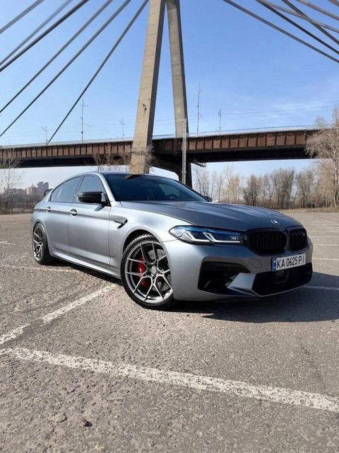 BMW M5
