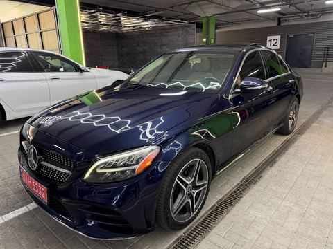 Mercedes-Benz C300