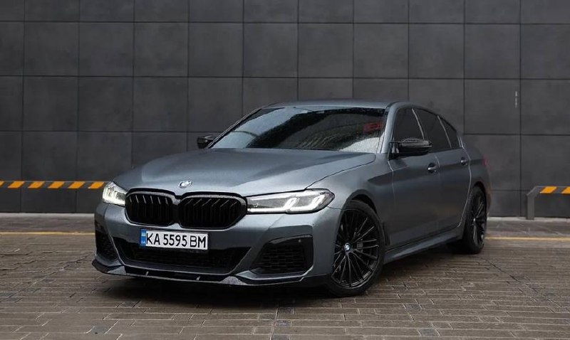 BMW 530i — фото 1