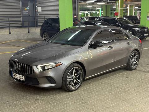 Mercedes-Benz A220