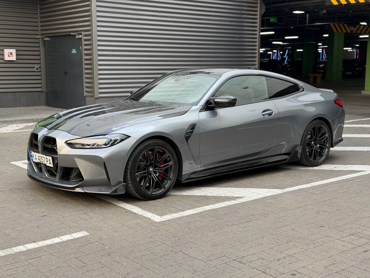BMW M4 Competition — фото 1