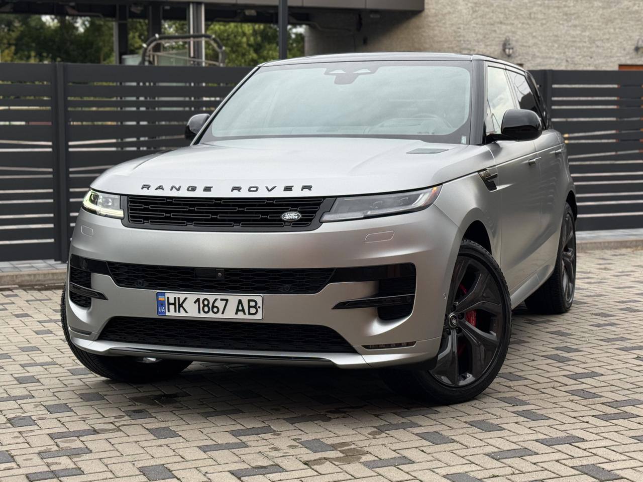Land Rover Range Rover Sport — фото 1
