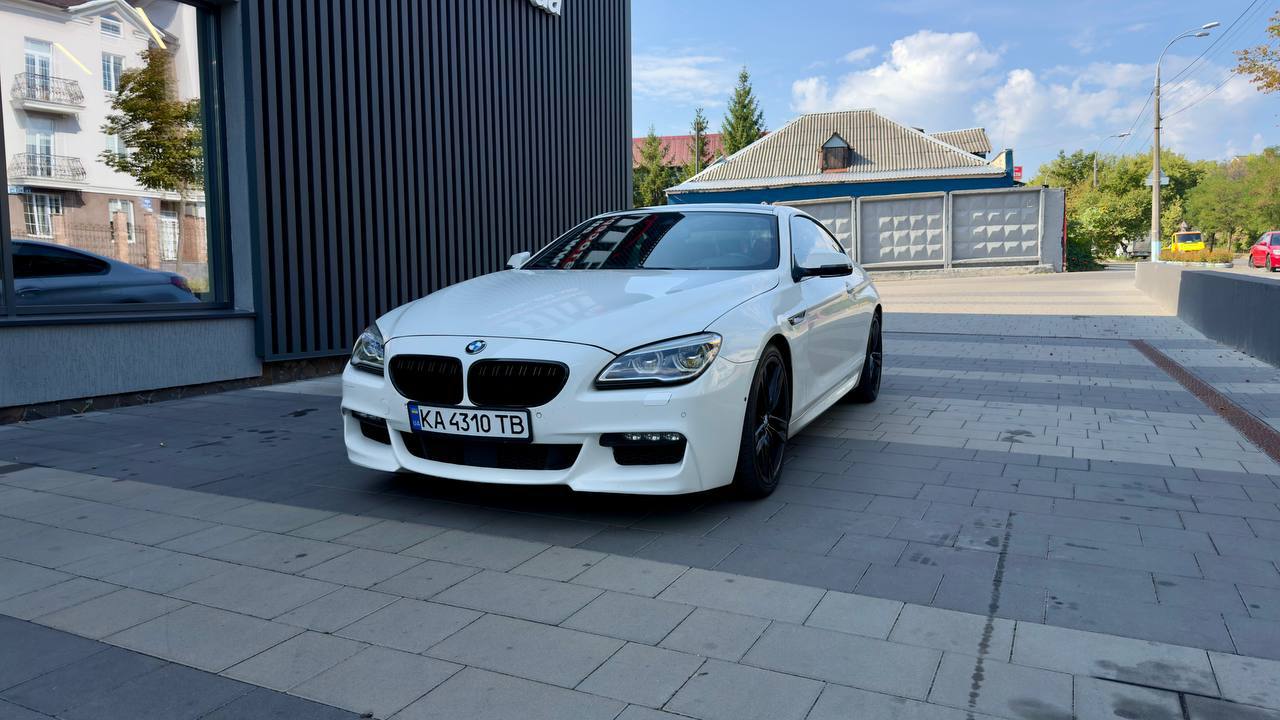 BMW 650i — фото 1