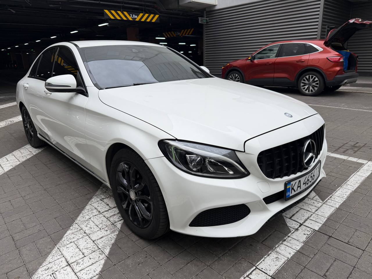 Mercedes-Benz C300 — фото 1