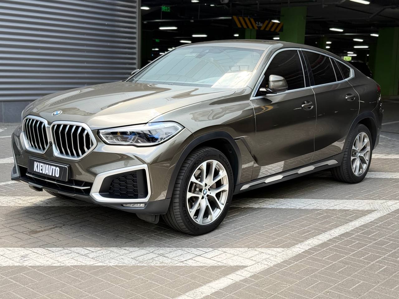 BMW X6 — фото 1