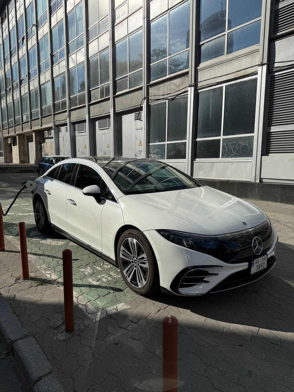 Mercedes-Benz EQS-Class Sedan — фото 1