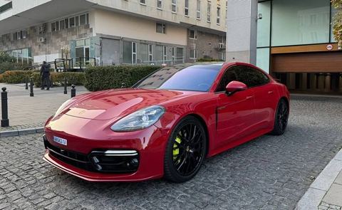 Porsche Panamera 4 E-Hybrid