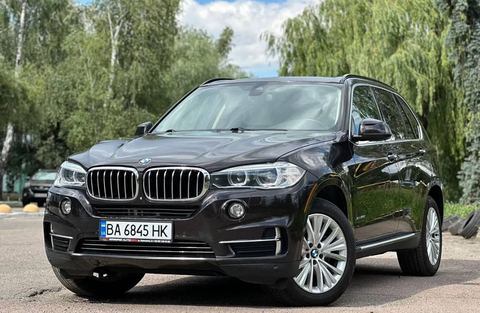 BMW X5 — фото 1