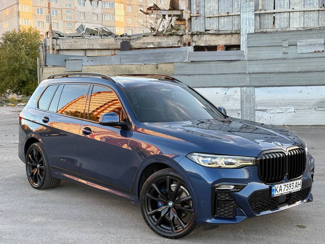 BMW X7 — фото 1