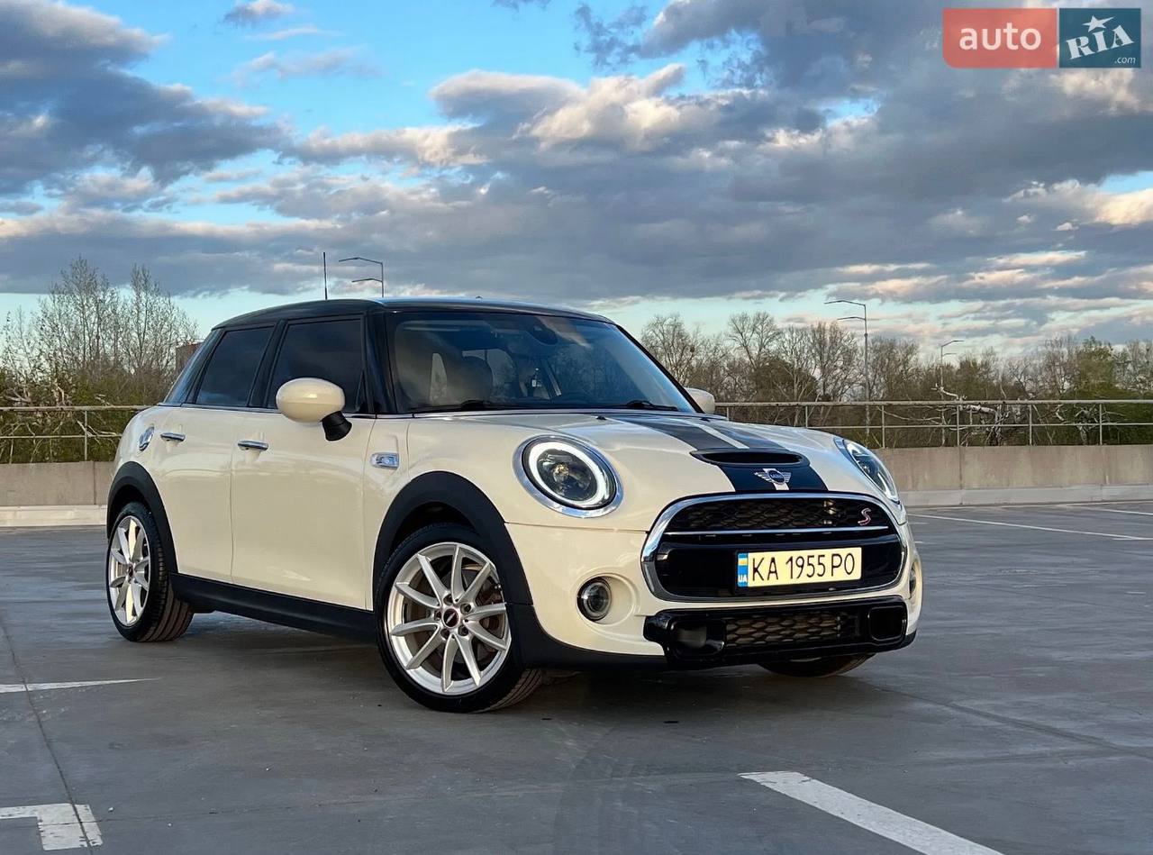 Mini Cooper S Hardtop — фото 1